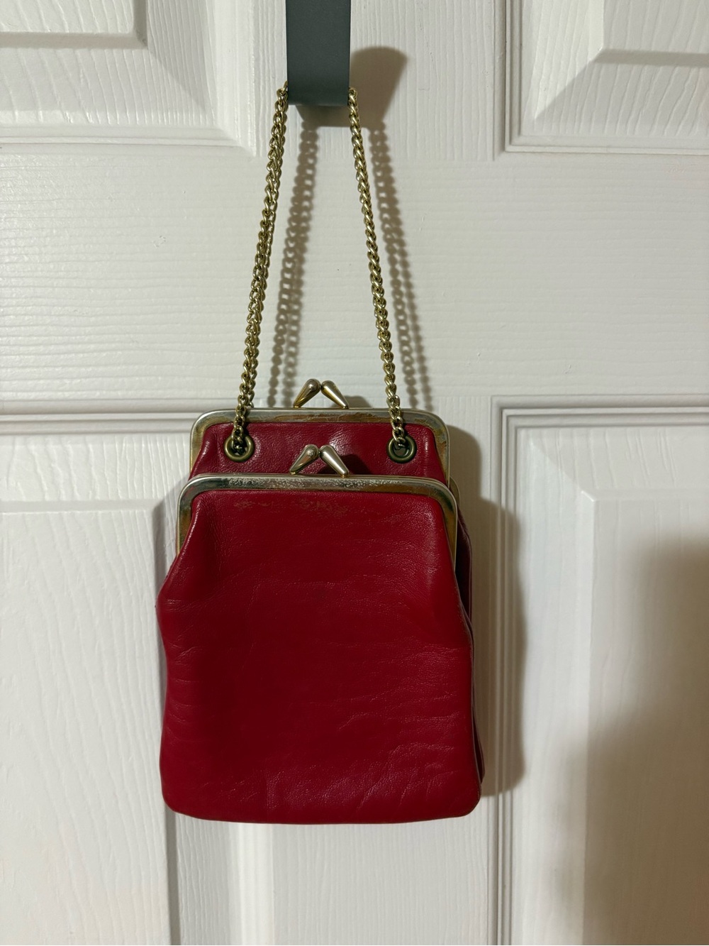 Vintage Red Leather Triple Kiss Lock Handbag Chain Strap Accordion Purse